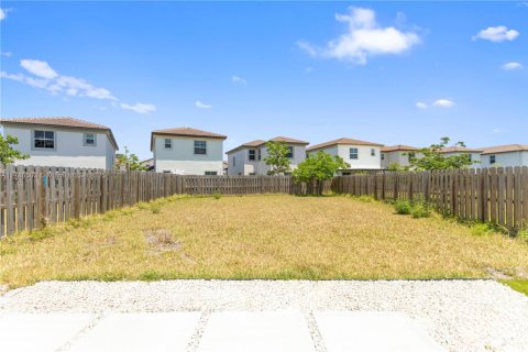 House in Miami, Florida 5 bedrooms, 207.45 sq.m. № 1638574 - photo 28