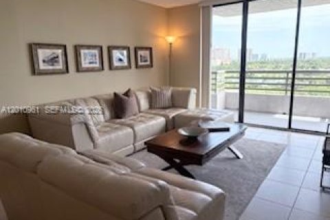 Купить кондоминиум в Авентура, Флорида 2 спальни, 105.63м2, № 2091272 - фото 6