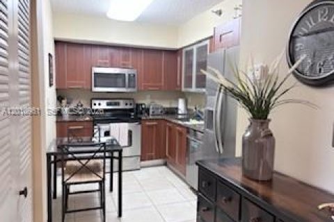 Купить кондоминиум в Авентура, Флорида 2 спальни, 105.63м2, № 2091272 - фото 12