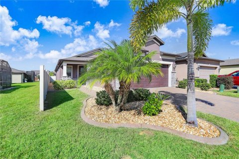 House in Davenport, Florida 2 bedrooms, 138.89 sq.m. № 1415095 - photo 27
