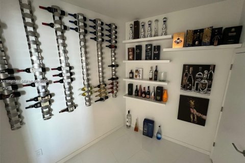 Condominio en venta en Miami, Florida, 2 dormitorios, 144.93 m2 № 2024114 - foto 14