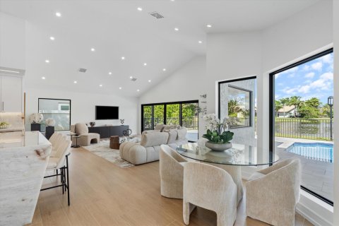 Villa ou maison à vendre à Boca Raton, Floride: 3 chambres, 309.18 m2 № 2431319 - photo 21