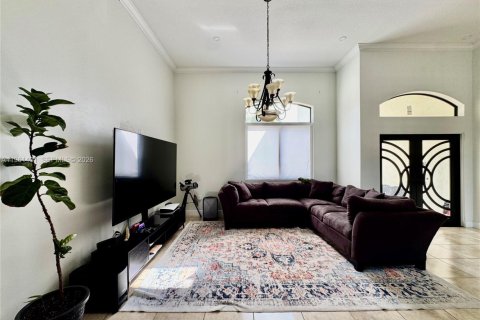Купить виллу или дом в Хомстед, Флорида 5 спален, 267.93м2, № 2079526 - фото 9