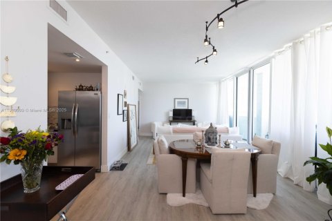 Copropriété à louer à Miami Beach, Floride: 2 chambres, 108.23 m2 № 1966385 - photo 6