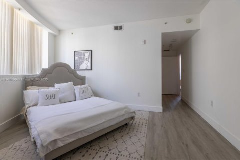 Copropriété à louer à Miami Beach, Floride: 2 chambres, 108.23 m2 № 1966385 - photo 27