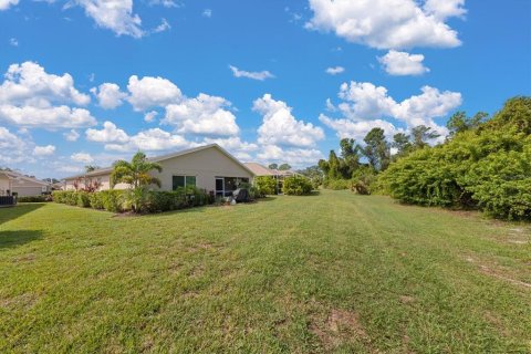 Villa ou maison à vendre à Holiday, Floride: 2 chambres, 118.91 m2 № 2389218 - photo 20