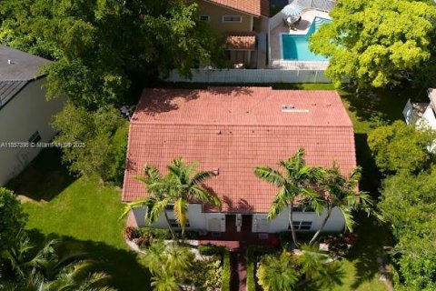 Commercial property in Coral Springs, Florida 306.21 sq.m. № 1892224 - photo 20