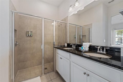 Townhouse in Davenport, Florida 4 bedrooms, 182.09 sq.m. № 2099350 - photo 15