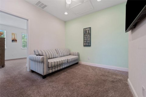 Townhouse in Davenport, Florida 4 bedrooms, 182.09 sq.m. № 2099350 - photo 18