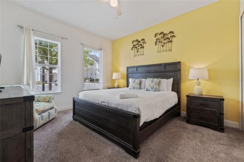 Townhouse in Davenport, Florida 4 bedrooms, 182.09 sq.m. № 2099350 - photo 16