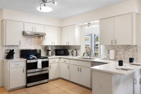 Villa ou maison à vendre à Venice, Floride: 2 chambres, 136.66 m2 № 2135422 - photo 8