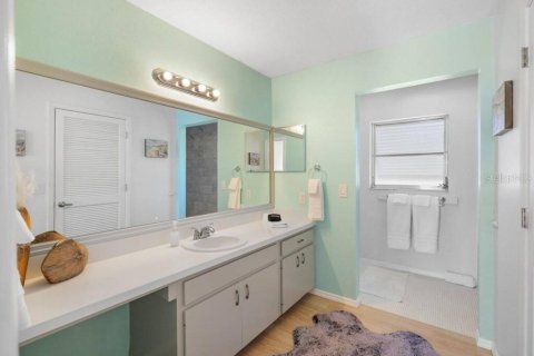 Villa ou maison à vendre à Venice, Floride: 2 chambres, 136.66 m2 № 2135422 - photo 15