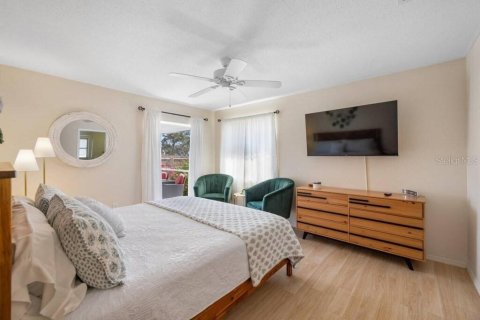 Villa ou maison à vendre à Venice, Floride: 2 chambres, 136.66 m2 № 2135422 - photo 18