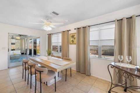 Villa ou maison à vendre à Venice, Floride: 2 chambres, 136.66 m2 № 2135422 - photo 17
