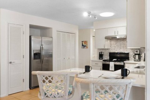 Villa ou maison à vendre à Venice, Floride: 2 chambres, 136.66 m2 № 2135422 - photo 11
