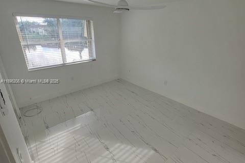 Снять в аренду кондоминиум в Пемброк-Пайнс, Флорида 2 спальни, 70.05м2, № 1949432 - фото 11