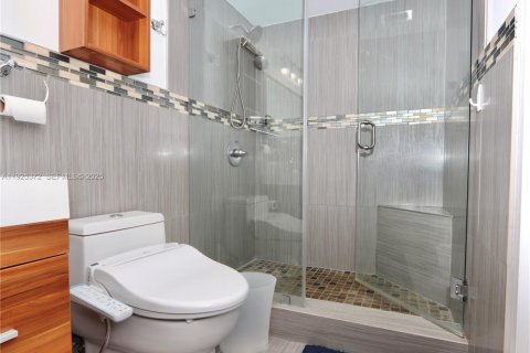 Copropriété à louer à Hollywood, Floride: 2 chambres, 112.6 m2 № 1986515 - photo 11