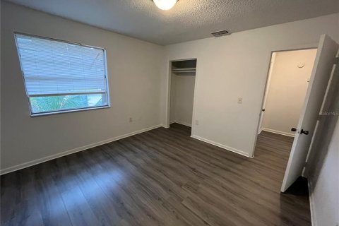 Commercial property in Lakeland, Florida 8 bedrooms, 365.66 sq.m. № 1521682 - photo 13