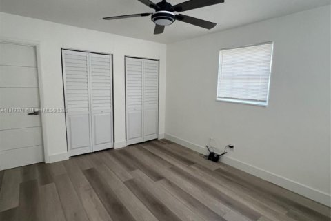 Casa en venta en Hollywood, Florida, 3 dormitorios, 118.73 m2 № 1774602 - foto 17