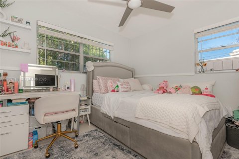 Casa en venta en Hollywood, Florida, 4 dormitorios, 164.99 m2 № 2049771 - foto 21