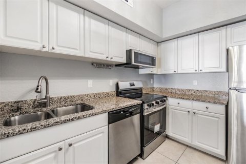 Купить кондоминиум в Тампа, Флорида 4 комнаты, 70.61м2, № 1810318 - фото 6