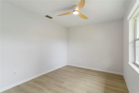 Casa en venta en North Port, Florida, 3 dormitorios, 130.34 m2 № 1806835 - foto 28
