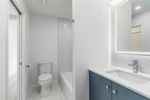 Casa en venta en North Port, Florida, 3 dormitorios, 130.34 m2 № 1806835 - foto 25