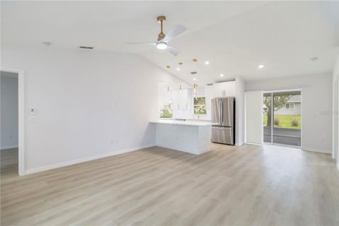 Casa en venta en North Port, Florida, 3 dormitorios, 130.34 m2 № 1806835 - foto 5