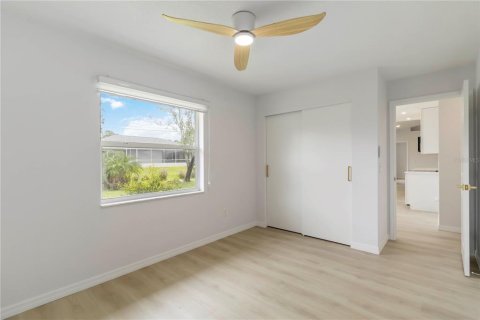 Casa en venta en North Port, Florida, 3 dormitorios, 130.34 m2 № 1806835 - foto 29