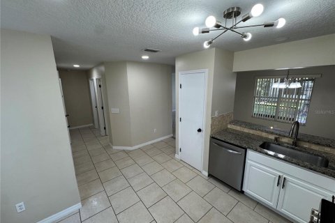 Townhouse in Kissimmee, Florida 3 bedrooms, 135.64 sq.m. № 1906734 - photo 9