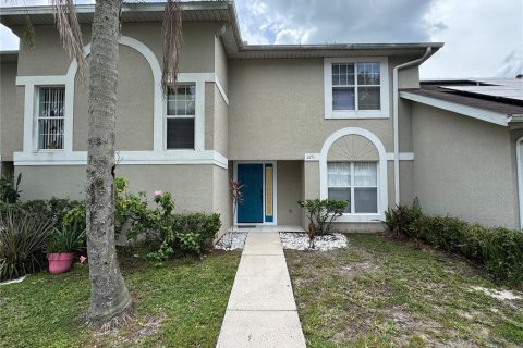 Townhouse in Kissimmee, Florida 3 bedrooms, 135.64 sq.m. № 1906734 - photo 1