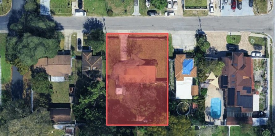 House in Tampa, Florida 2 bedrooms, 121.05 sq.m. № 1815239