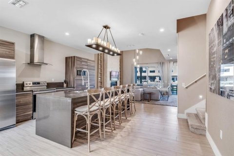 Touwnhouse à vendre à Kissimmee, Floride: 3 chambres, 203.92 m2 № 2266723 - photo 16
