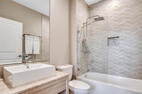 Touwnhouse à vendre à Kissimmee, Floride: 3 chambres, 203.92 m2 № 2266723 - photo 27