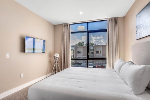 Touwnhouse à vendre à Kissimmee, Floride: 3 chambres, 203.92 m2 № 2266723 - photo 26