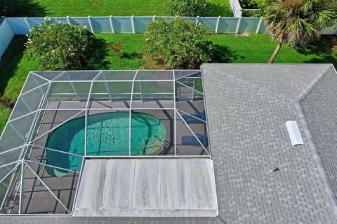 House in Palm Coast, Florida 4 bedrooms, 174.47 sq.m. № 1903426 - photo 2