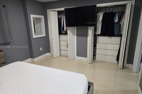 Touwnhouse à vendre à Miami, Floride: 3 chambres, 123.47 m2 № 2058127 - photo 20