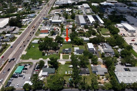 House in Largo, Florida 3 bedrooms, 173.73 sq.m. № 1786640 - photo 25