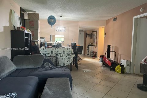 Condo in Delray Beach, Florida, 2 bedrooms  № 1779345 - photo 10