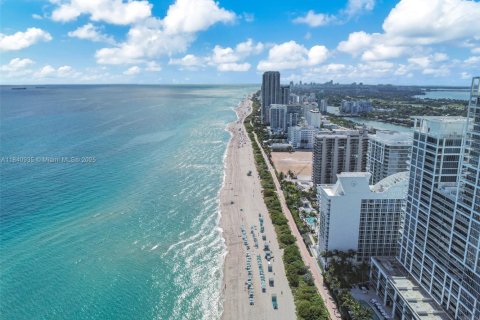 Купить кондоминиум в Майами-Бич, Флорида 2 спальни, 109.72м2, № 1981888 - фото 28