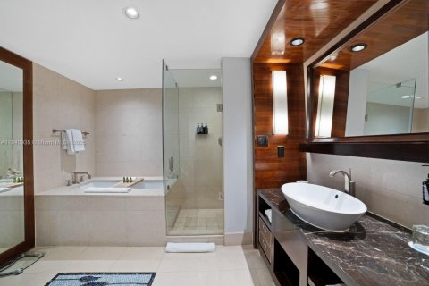 Купить кондоминиум в Майами-Бич, Флорида 2 спальни, 109.72м2, № 1981888 - фото 21