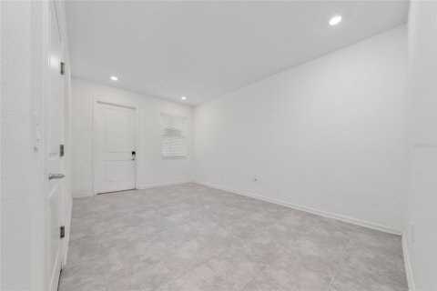 Adosado en alquiler en Kissimmee, Florida, 3 dormitorios, 166.57 m2 № 1883004 - foto 15