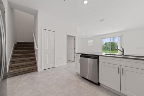 Adosado en alquiler en Kissimmee, Florida, 3 dormitorios, 166.57 m2 № 1883004 - foto 6