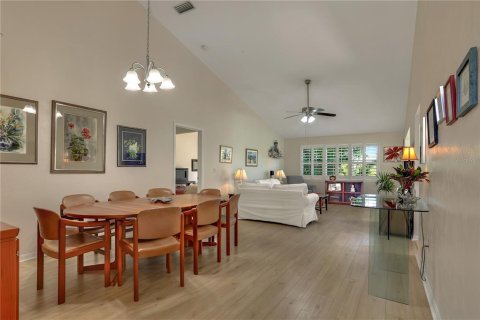 House in Gainesville, Florida 3 bedrooms, 145.95 sq.m. № 1734852 - photo 3