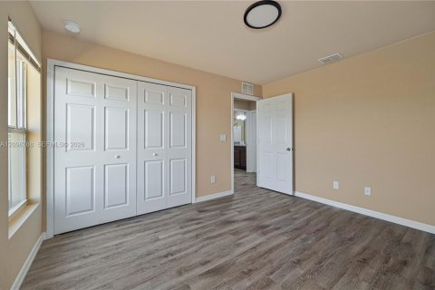 Villa ou maison à vendre à Cape Coral, Floride: 4 chambres, 149.85 m2 № 2399846 - photo 26