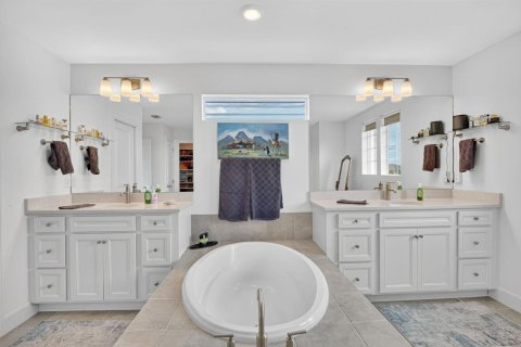 Casa en venta en Punta Gorda, Florida, 5 dormitorios, 430.69 m2 № 2242198 - foto 29