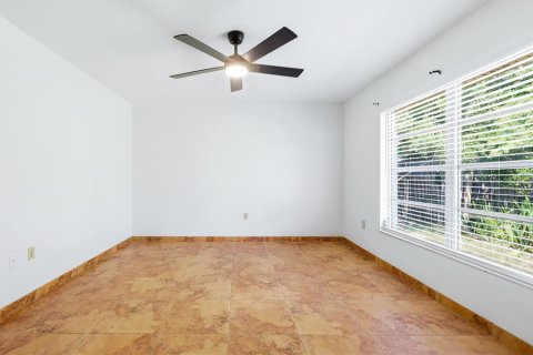 Casa en alquiler en Sarasota, Florida, 2 dormitorios, 178.37 m2 № 2111548 - foto 11