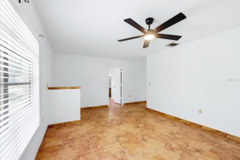 Casa en alquiler en Sarasota, Florida, 2 dormitorios, 178.37 m2 № 2111548 - foto 13