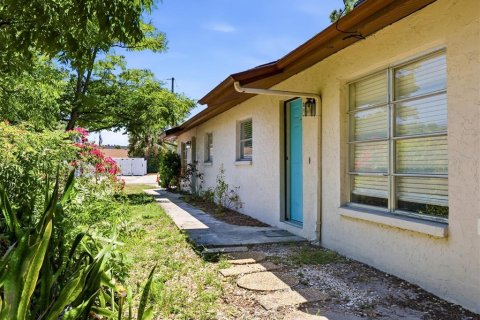 Casa en alquiler en Sarasota, Florida, 2 dormitorios, 178.37 m2 № 2111548 - foto 6