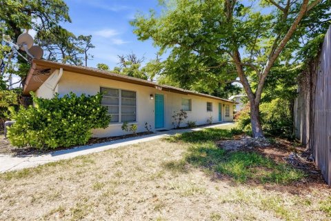 Casa en alquiler en Sarasota, Florida, 2 dormitorios, 178.37 m2 № 2111548 - foto 4